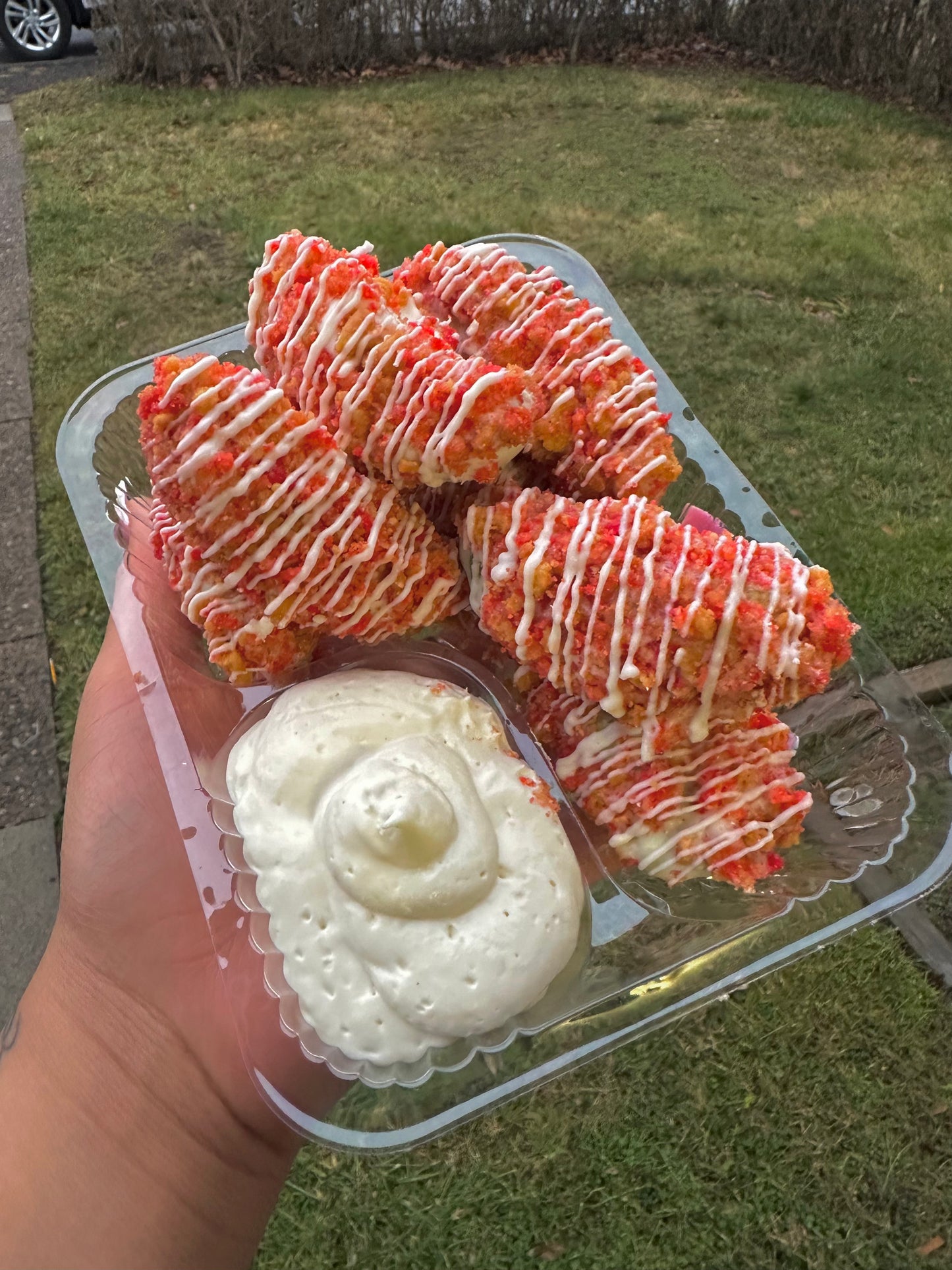 Strawberry Crunch Apples w/ Cheesecake Dip